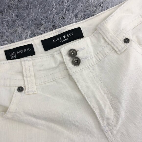 Nine West Women’s 6 White Capri Pants Bling Embellished - Picture 14 of 16